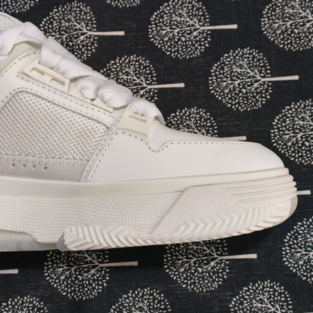 AMIRI White Low-Top Athletic Sneakers with Star Perforation - Picture 8 of 15